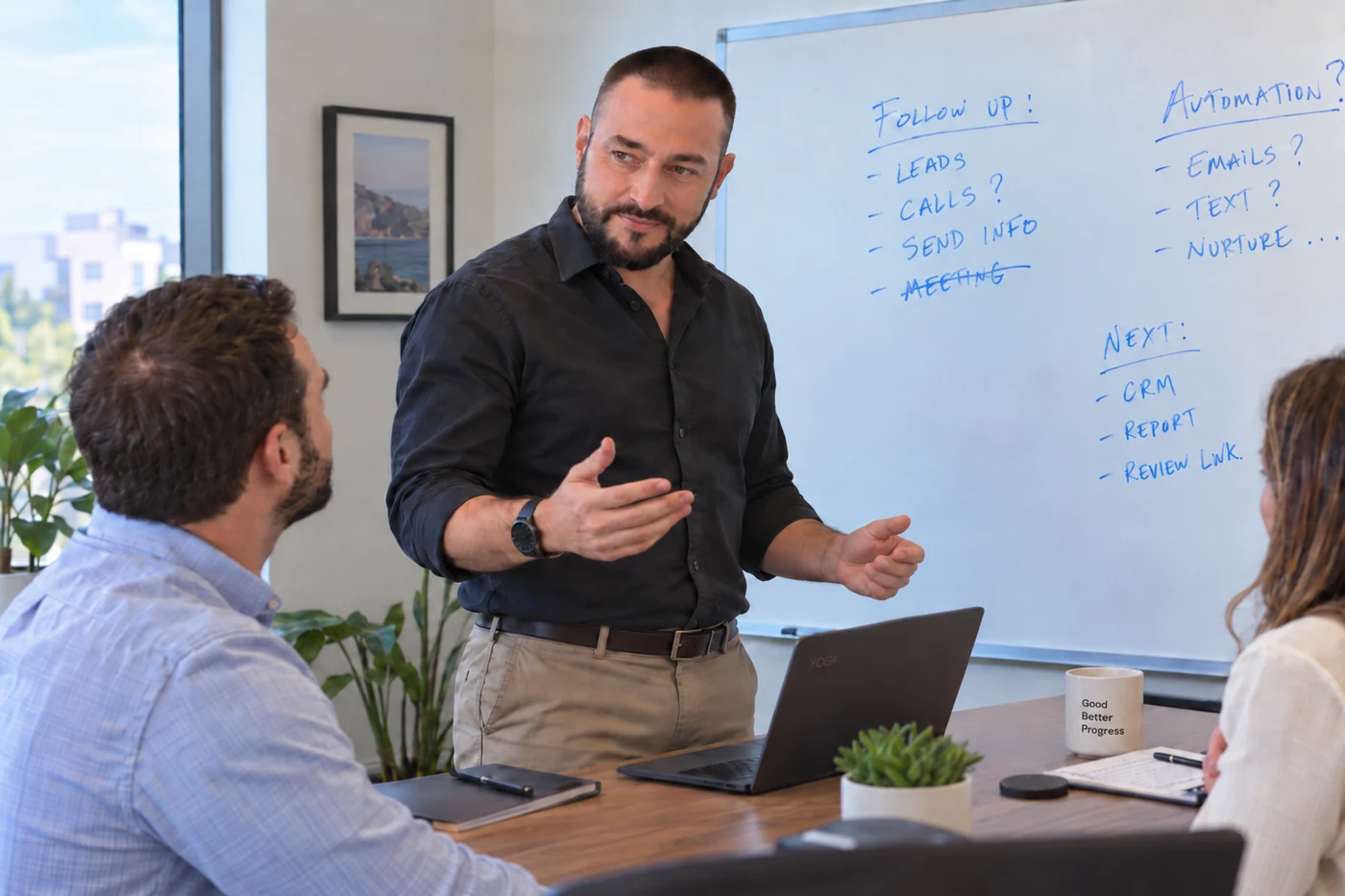 Bruno Quintela teaching and coaching in a professional setting